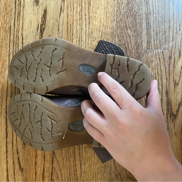 Sofft Brown Leather Slip On Combat Moto Buckle Strap Ankle Boots B409 - Picture 4 of 8